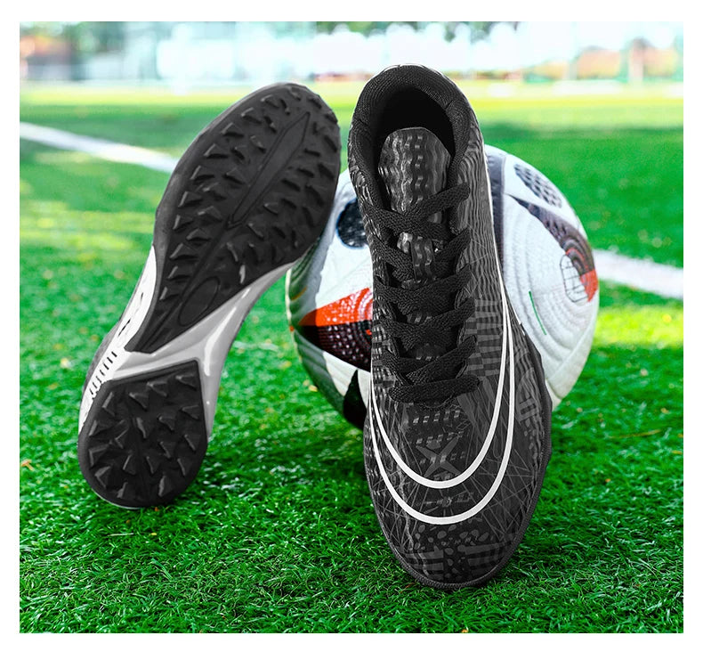 Professional Men Ankle Football Boots Outdoor Grass Cleats Unisex Soccer Shoes Long Spikes FG/TF Football Shoes Chuteira Society