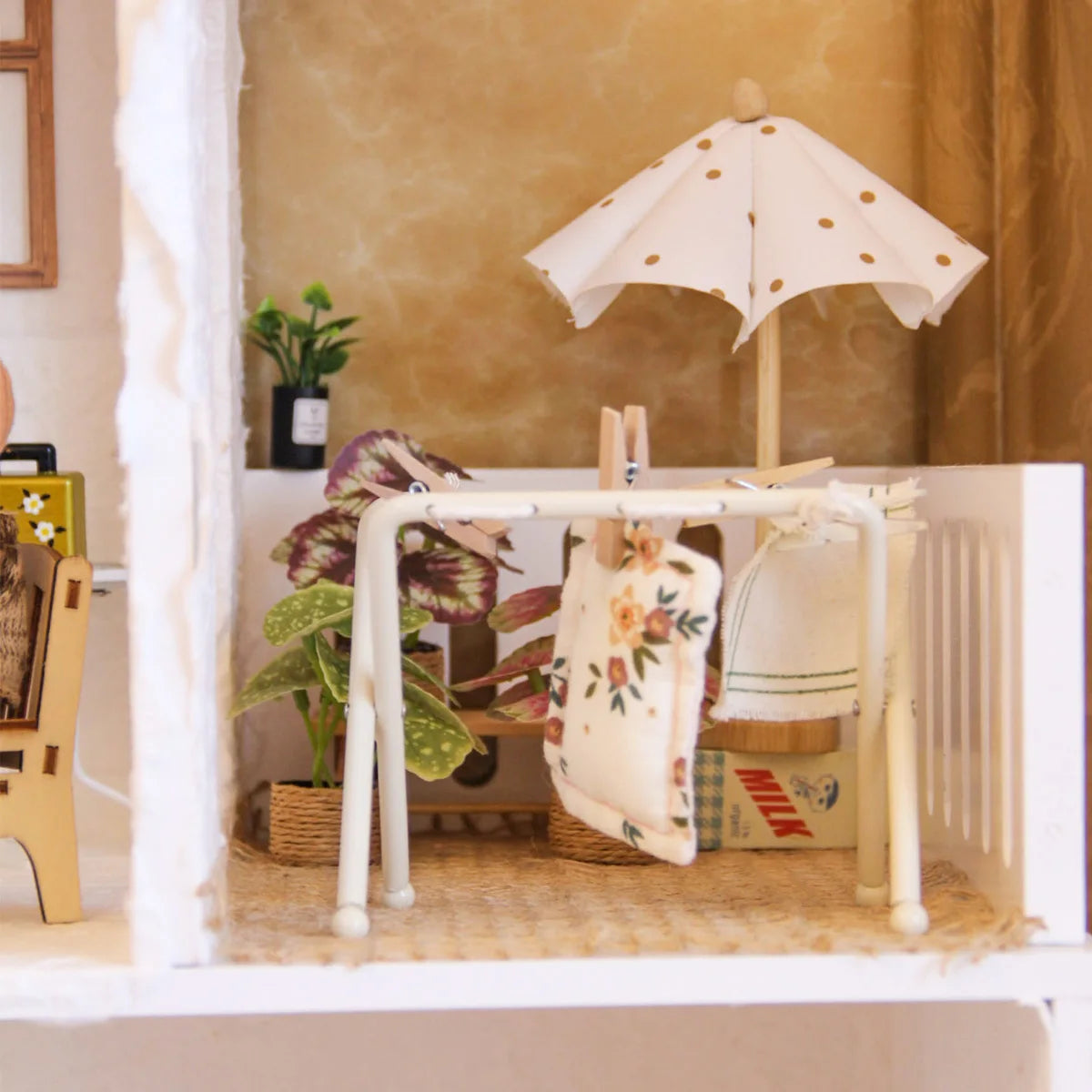 Miniature Simulation Furniture 1:12 Scale for Bathroom, Kitchen, and Bedroom, Suitable for Mini House Decorations