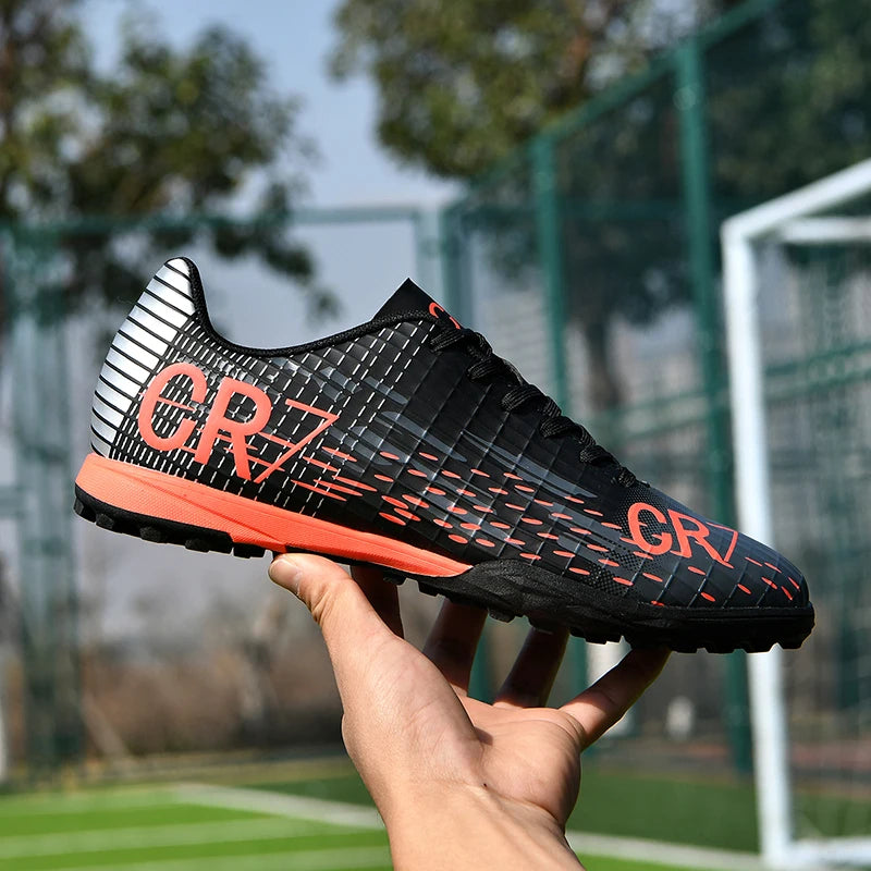Professional Football Boots Men Soccer Shoes Adult Society Football Cleats Ultralight Training Soccer Sneaker Outdoor Sports