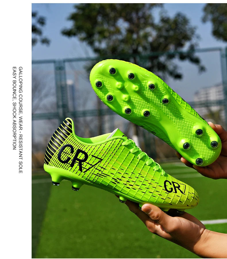 Professional Football Boots Men Soccer Shoes Adult Society Football Cleats Ultralight Training Soccer Sneaker Outdoor Sports