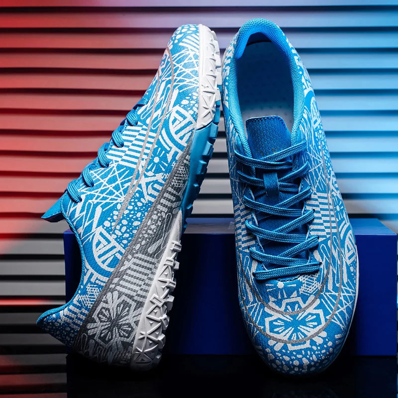 High-top football boots with long FG studs and TF studs,suitable for both men and women,featuring breathable and non-slip design