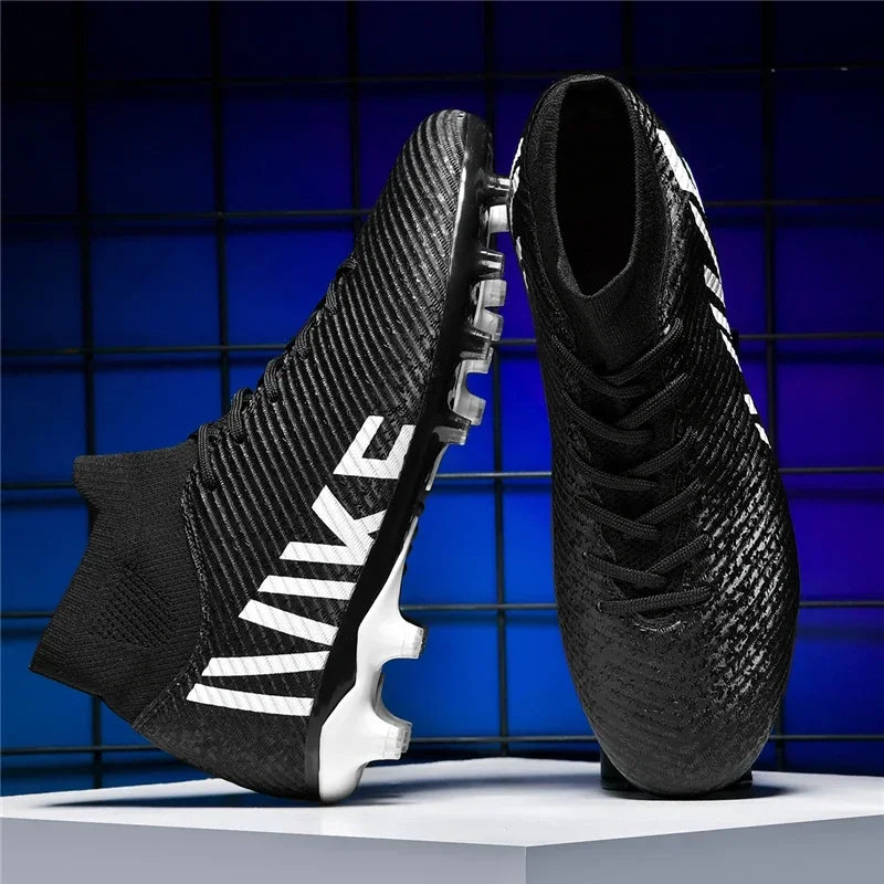 New Men Football Boots Professional Match Sneakers Training Ultralight Soccer Shoes Indoor Sports Shoes Cleats Grass Unisex