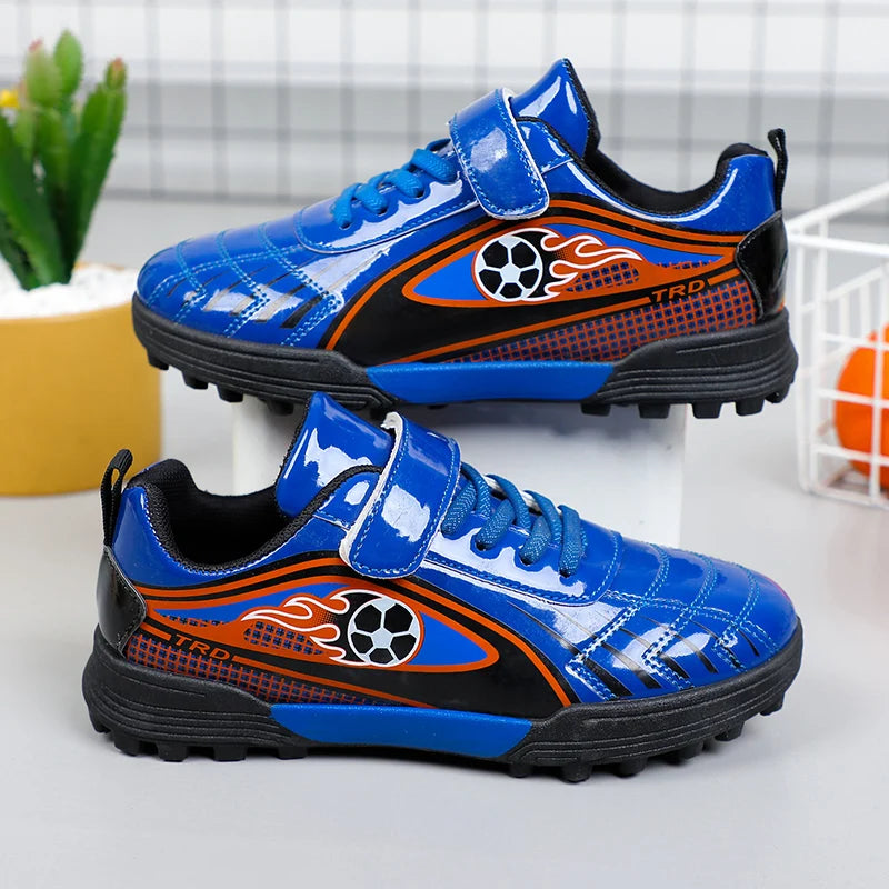 Casual Cool Soccer Shoes For Boys Lightweight Non-slip Football Shoes For All Seasons