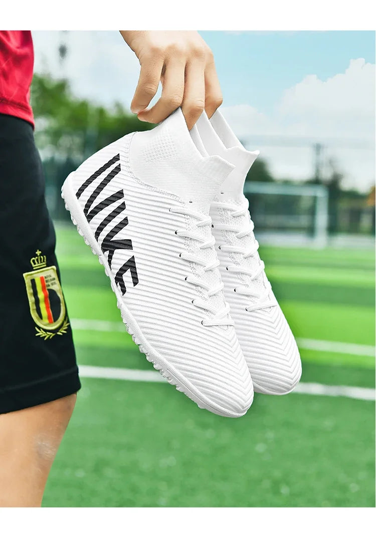 New Men Football Boots Professional Match Sneakers Training Ultralight Soccer Shoes Indoor Sports Shoes Cleats Grass Unisex