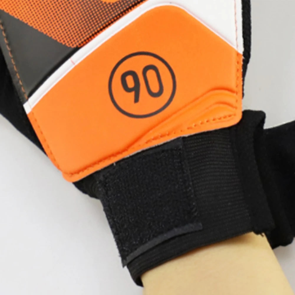 1Pair Football Goalkeeper Gloves for Kids Latex Football Goal Keeper Mitts Anti-collision Non-slip Lightweight Sporting Supplies
