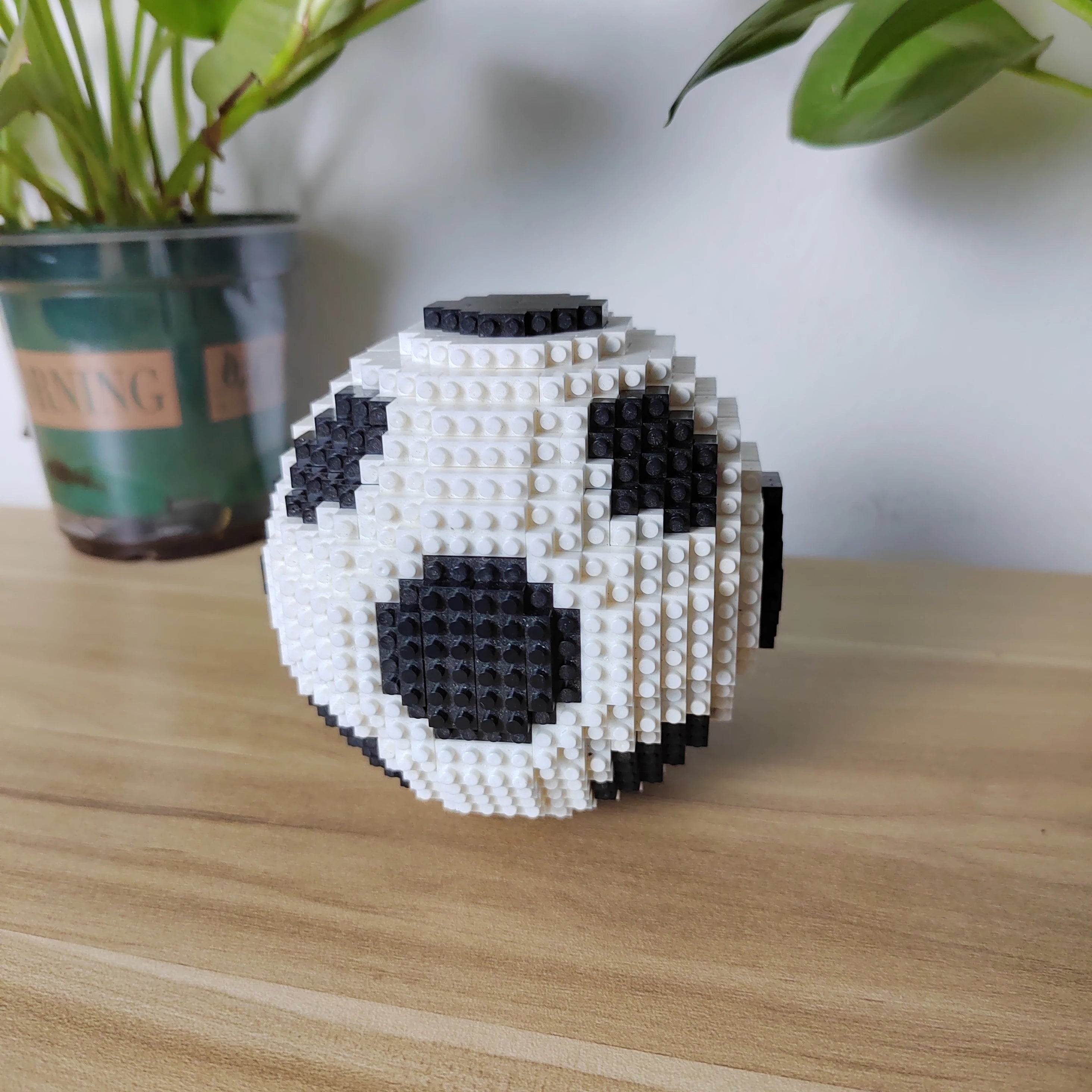 KNEW BUILT Football Model Mini Building Blocks Classical Decoration Kids Assemble Toys Soccer Funs' Gift Bricks