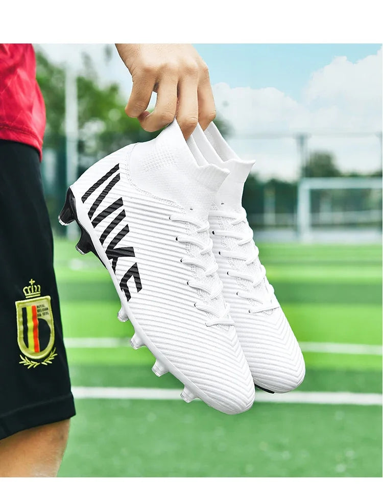 New Men Football Boots Professional Match Sneakers Training Ultralight Soccer Shoes Indoor Sports Shoes Cleats Grass Unisex